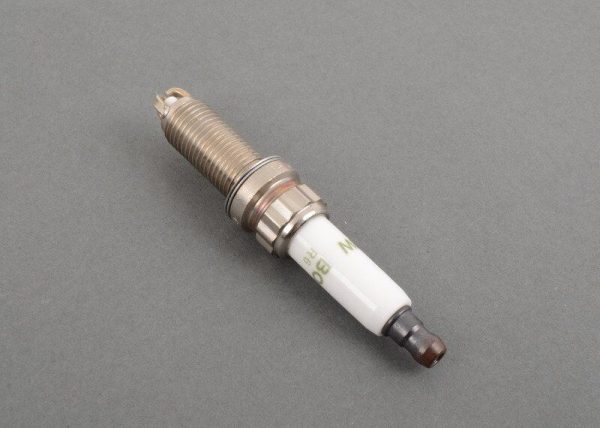 FOR NEW GENUINE BMW 6 CYLINDER 3.0L PETROL ENGINE IGNITION SPARK PLUG 1 PCS - Image 5
