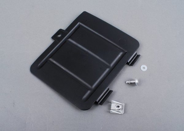 NEW BMW GENUINE E46 OIL SUMP DRAIN PLUG ACCESS COVER FLAP 51718197932 - Image 2