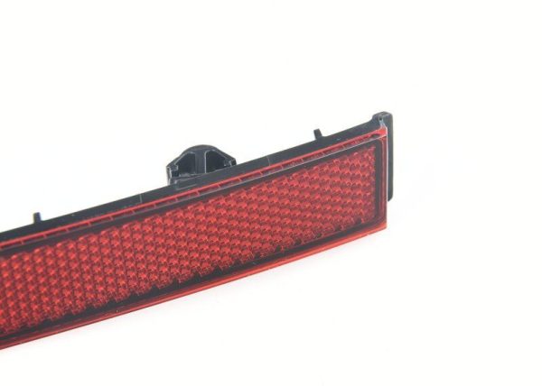 NEW GENUINE VW TIGUAN 16-17 REAR BUMPER OUTER INNER RIGHT O/S REFLECTOR SET 2PCS 5NA945106A + 5NA945104 - Image 3