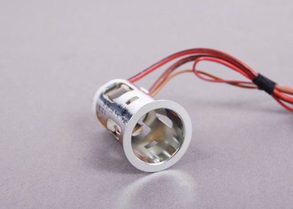 NEW OEM BMW Z4 SERIES E86 E86 X6 SERIES E71 CIGARETTE LIGHTER SOCKET 61346977682 - Image 4