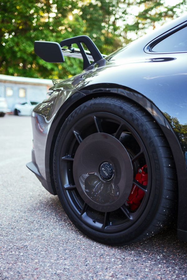 Aerodynamic aero disc set rear wheel discs covers for the Porsche 992 GT3 - Image 12