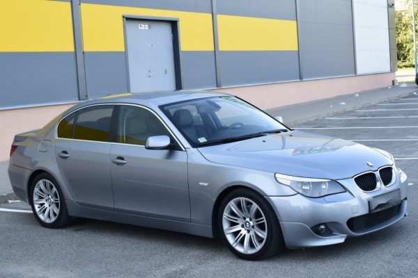 Front M Sport Bumper for E60 / E61 03-07 with PDC (24mm) / with Fog Lights - Image 7