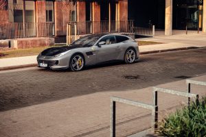 CARBON Performance Aero sideskirt set for Ferrari GTC4Lusso