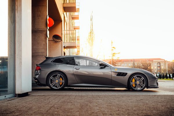 CARBON Performance Aero fender vents set for Ferrari GTC4Lusso - Image 3