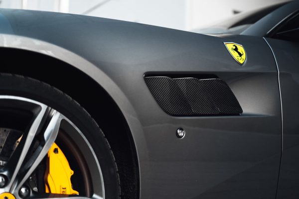 CARBON Performance Aero fender vents set for Ferrari GTC4Lusso