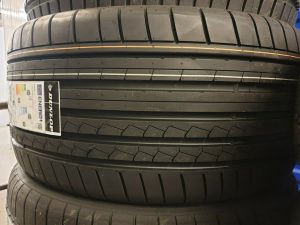 2x Summer Dunlop 275/30 R21 SP Sport Maxx GT Tyre 98Y XL RO1