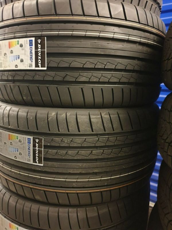 Summer Dunlop 275/30 R21 SP Sport Maxx GT Tyre 98Y XL RO1 - Image 3
