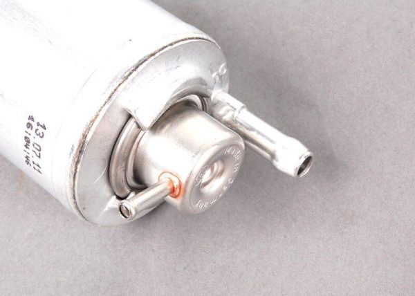 NEW GENUINE BMW 3 SERIES E46 Z3 E36 FUEL FILTER WITH PRESSURE REGULATOR 13327512019 - Image 4