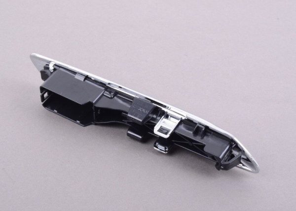 NEW GENUINE BMW 5 SERIES F10 F11 LCI FRONT WING FENDER CHROME TRIM RIGHT O/S 51137336646 - Image 3