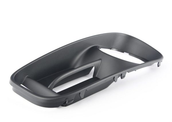NEW GENUINE MINI F60 COUNTRYMAN FRONT BUMPER FOG SPOT LIGHT TRIM RIGHT O/S 51117390534 - Image 3