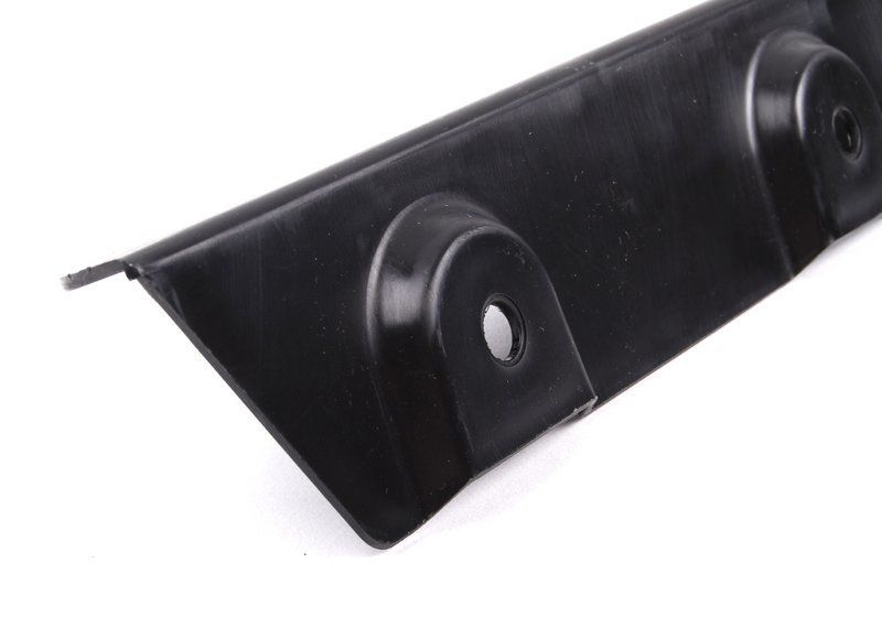 NEW GENUINE BMW X5 E70 FRONT LEFT N/S WHEEL ARCH LINING PRESSURE LIP 51777161743 - Image 4