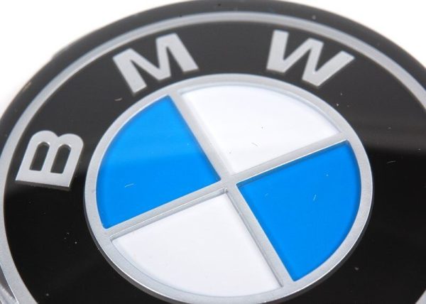 BMW NEW GENUINE 3 5 7 8 E21 E30 E12 E24 E34 E32 STEERING WHEEL BADGE EMBLEM 32331117279 - Image 4