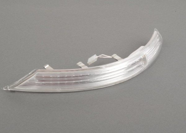 NEW GENUINE VW TOUAREG 07-10 O/S RIGHT MIRROR TURN SIGNAL INDICATOR 7L6949102C