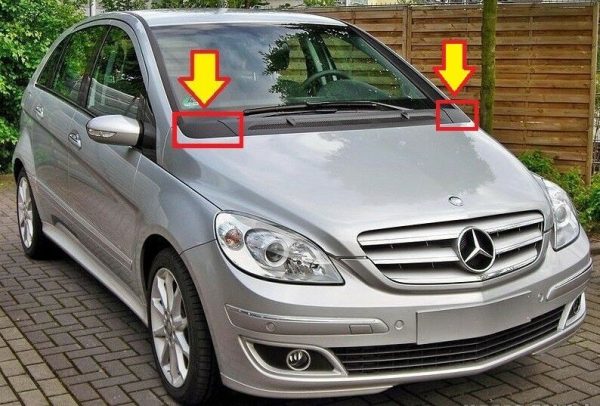 NEW GENUINE MERCEDES MB B CLASS W245 FRONT WINDSHIELD WATER DRAIN COVER PAIR L+R - Image 2