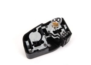 BMW NEW E46 SEDAN TOURING 1998 - 2001/09 REAR INNER TAIL LIGHT BULB SOCKET LEFT 63217165843