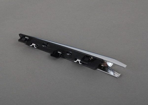 NEW GENUINE BMW 3 SERIES F80 M3 SIDE FENDER VENT TRIM LEFT N/S 51138056059 - Image 2