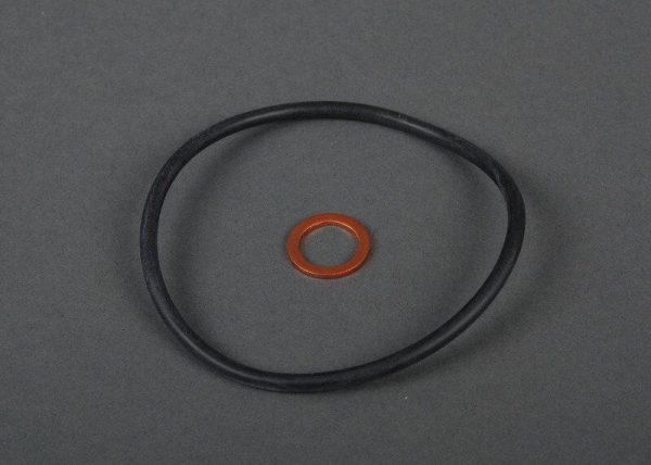 NEW OEM BMW 3 SERIES E12 E21 E28 E30 E34 OIL FILTER ELEMENT SET KIT 11421744586 - Image 4
