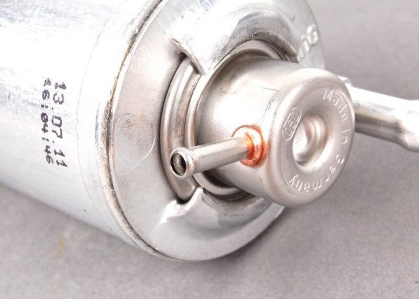 NEW GENUINE BMW 3 SERIES E46 Z3 E36 FUEL FILTER WITH PRESSURE REGULATOR 13327512019 - Image 2