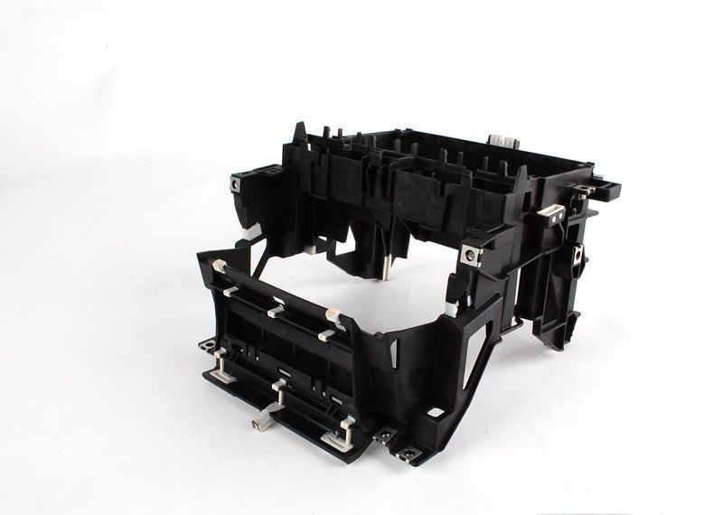 NEW GENUINE AUDI A3 2004 - 2013 CENTER CONSOLE DOUBLE DIN FRAME CAGE 8P0858005D - Image 3