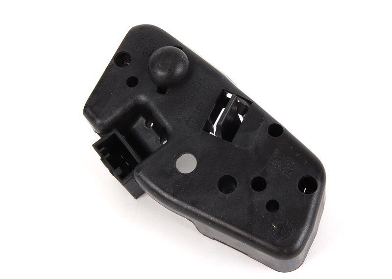 BMW NEW E46 SEDAN TOURING 1998 - 2001/09 REAR INNER TAIL LIGHT BULB SOCKET LEFT 63217165843 - Image 4