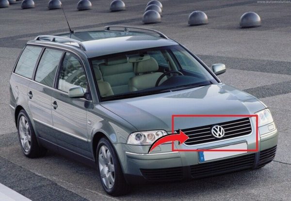 NEW GENUINE VOLKSWAGEN VW PASSAT B5 FRONT CENTER RADIATOR GRILL 3B0853653FB41 - Image 2