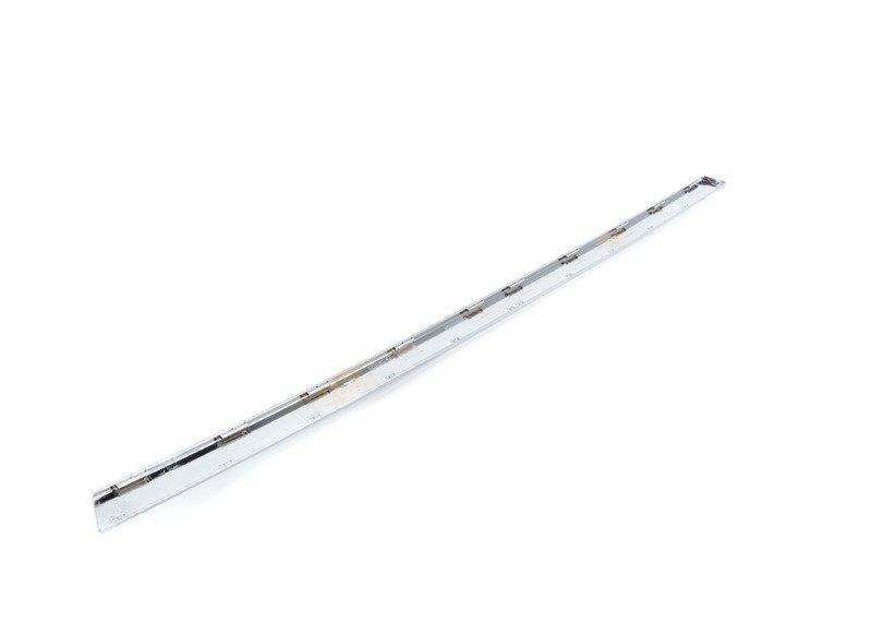 BMW NEW GENUINE 7 SERIES F01 F02 F04 TRUNK DECORATIVE CHROME STRIP 51137217156 - Image 4