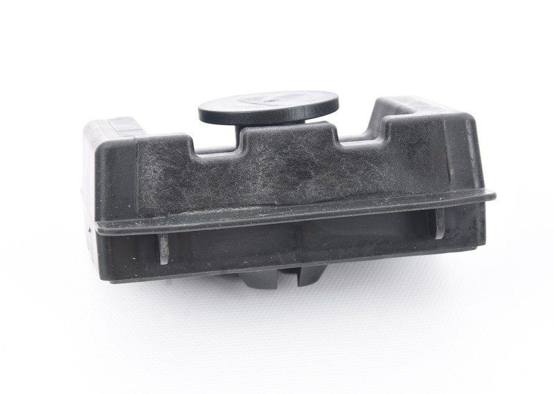NEW GENUINE PORSCHE PANAMERA 10-16 JACKING POINT SUPPORT JACK PAD 97050458501 - Image 3