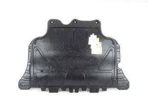 NEW GENUINE VW GOLF 13-17 FRONT CENTER ENGINE UNDERTRAY BELLY PAN 3Q0825236D