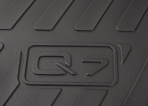 NEW GENUINE AUDI Q7 10-15 PLASTIC TRUNK COMPARTMENT PROTECTIVE MATT 4L7061180 - Image 2