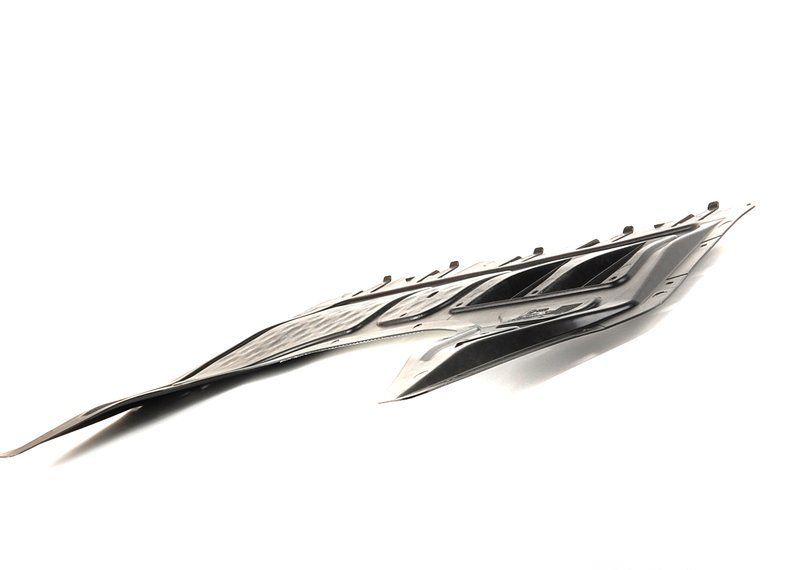 NEW GENUINE AUDI A3 04-13 FRONT WHEEL DRIVE FRONT ENGINE UNDERTRAY BELLY PAN - Image 4