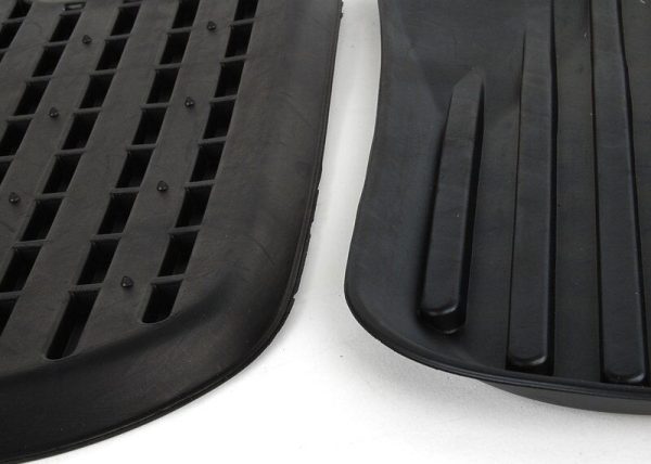 FOR NEW GENUINE AUDI A4 A5 B8 REAR ALL WEATHER RUBBER FLOOR MATS PAIR SET BLACK - Image 6