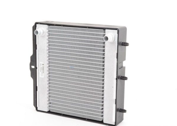 NEW GENUINE BMW F87 M2 F80 M3 F83 M4 AUXILIARY ENGINE COOLANT RADIATOR LEFT N/S 17112284603