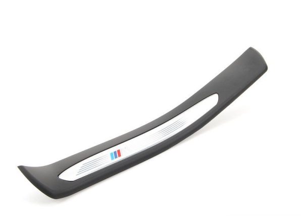 BMW NEW GENUINE 5 E60 E61 03-10 N/S LEFT REAR M SPORT DOOR SILL STRIP 51477898823