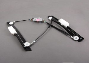 NEW GENUINE AUDI TT MK1 FRONT RIGHT O/S SIDE WINDOW REGULATOR 8N0837462