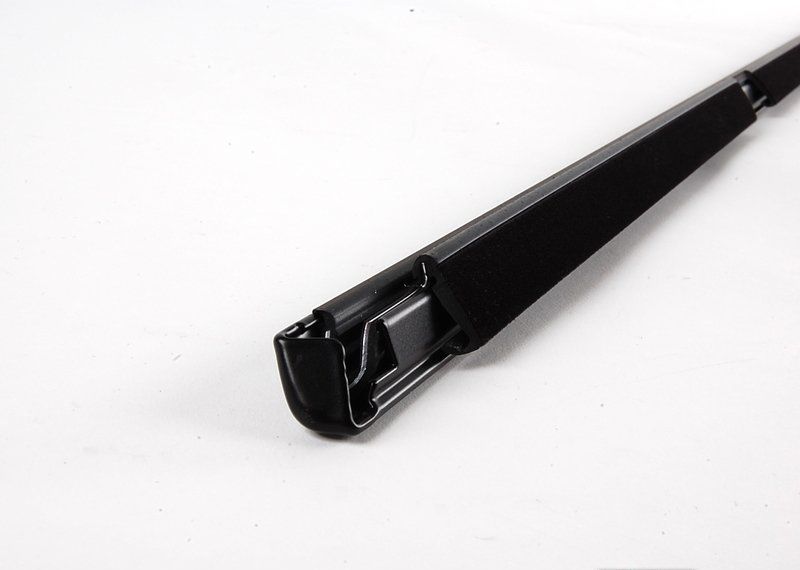 BMW NEW GENUINE E60 REAR DOOR EXTERIOR CHANNEL COVER BLACK SHADOW LINE RIGHT 51227135164 - Image 4