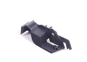 NEW GENUINE AUDI A4 2013-2016 FRONT BUMPER SIDE FIXING SUPPORT BRACKET RIGHT O/S 8K0807284H