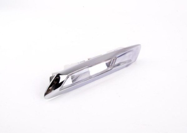 BMW NEW GENUINE F10 F11 WING TURN INDICATOR CHROME TRIM RIGHT O/S 63137154168