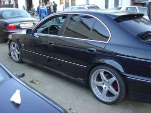 For BMW E39 95-03 Roof / Rear window Spoiler HM Style