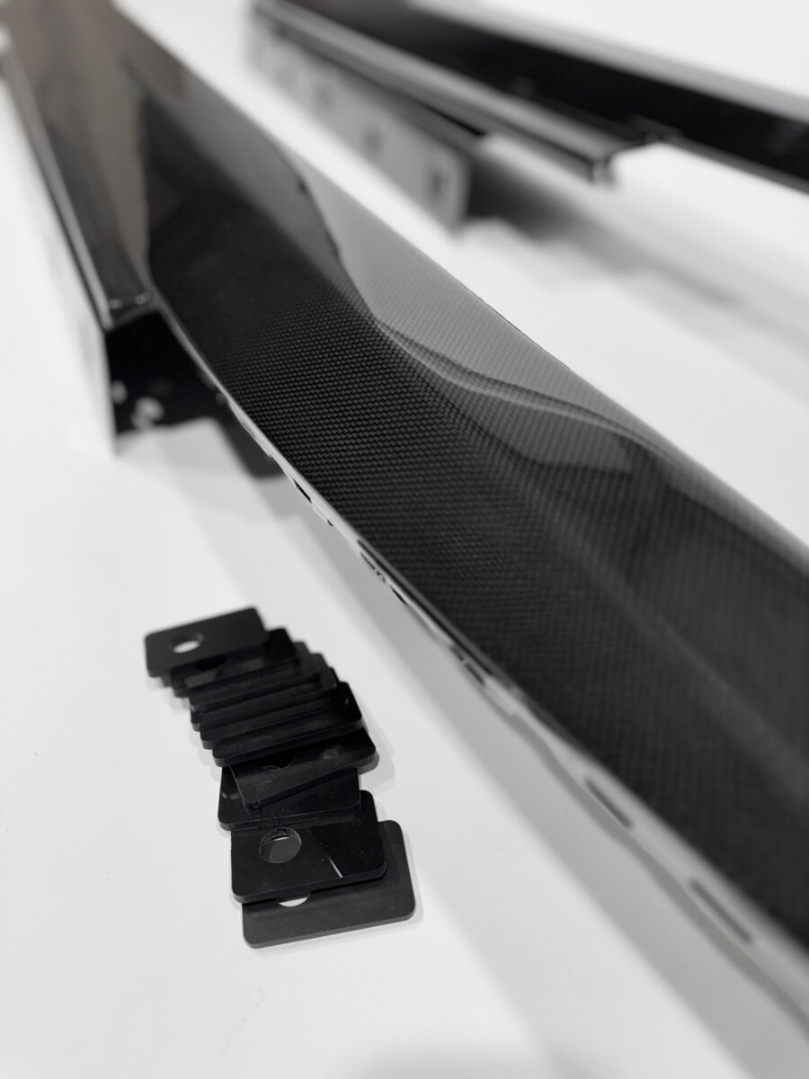 Carbon Sills Sideskirts set for Ferrari GTC4Lusso - Image 4