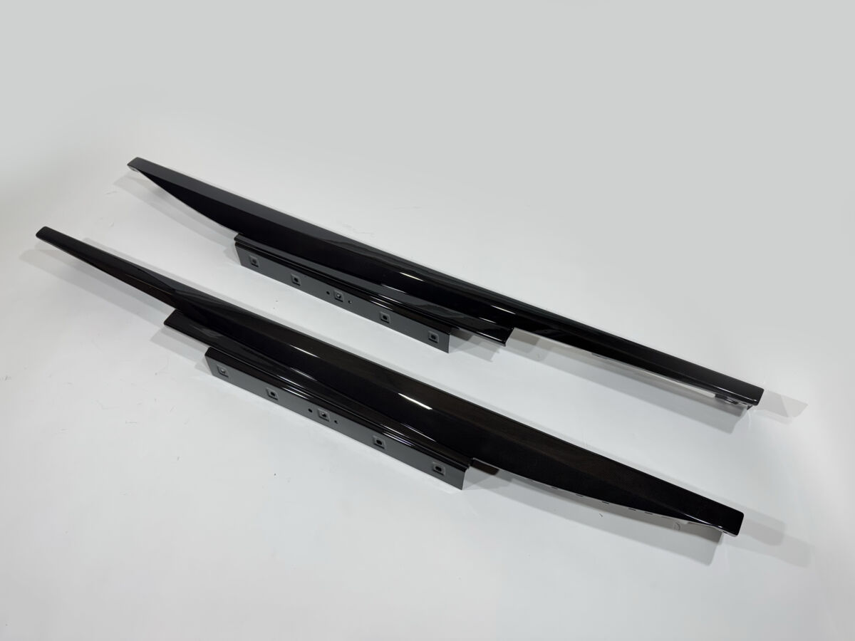 Carbon Sills Sideskirts set for Ferrari GTC4Lusso - Image 2