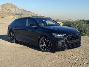 Black Gloss Side skirts diffusers For Audi Q8 S Line SQ8