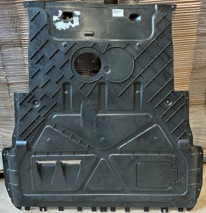 NEW GENUINE FRONT ENGINE GUARD/ UNDERTRAY BELLY PAN For VW Crafter MK2 2017+