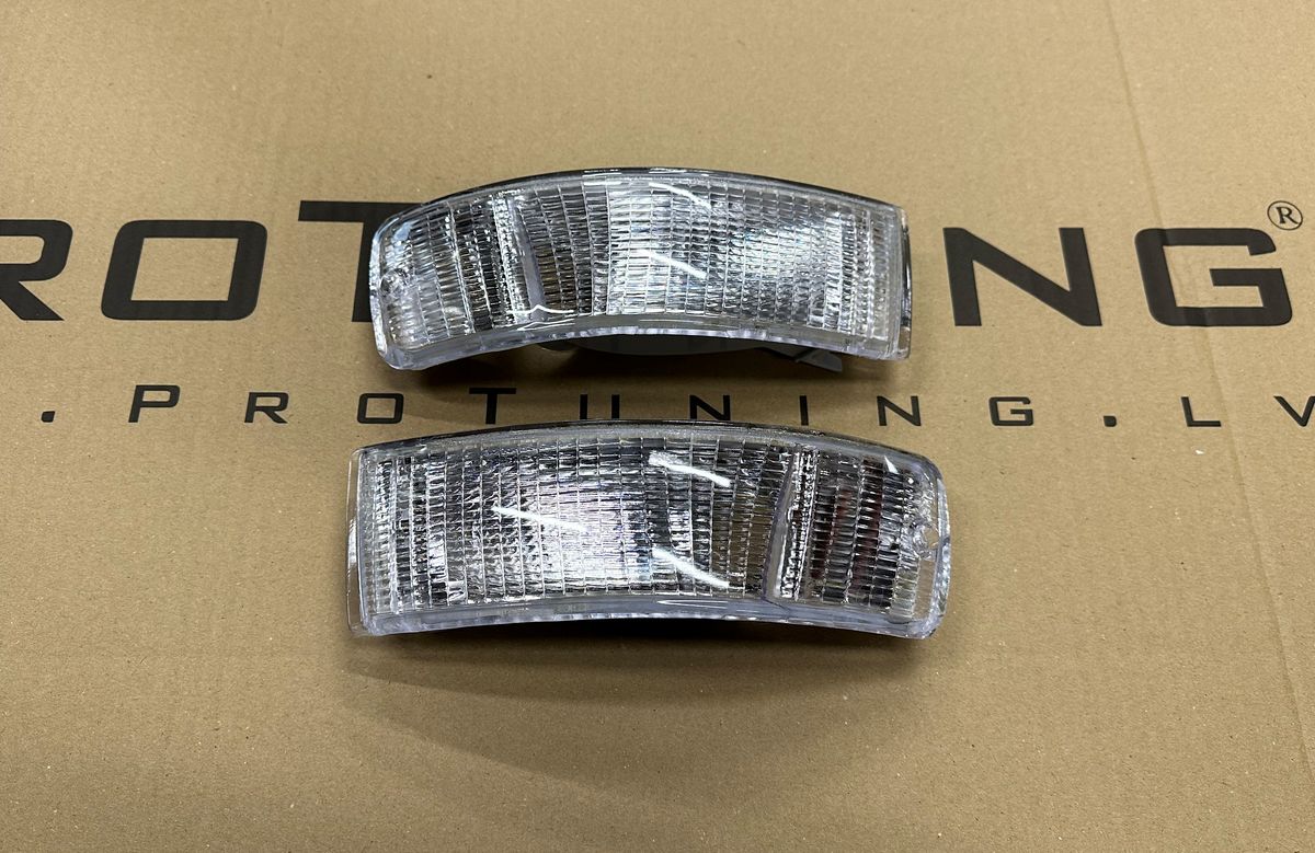 OE Look White Front Bumper Turn signals/ Indicators For Audi 90,80 B3+B4