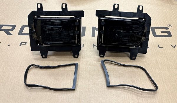 Black Smoked Fog Lights For BMW 3 Series E30 87-93 Facelift - Image 10