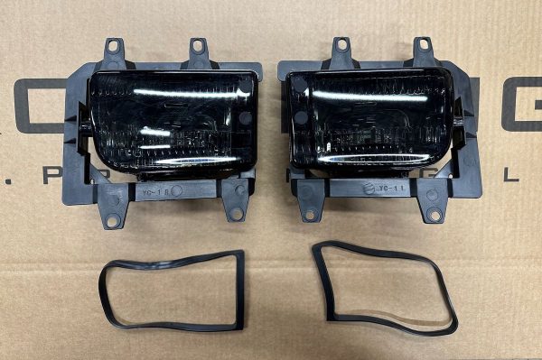 Black Smoked Fog Lights For BMW 3 Series E30 87-93 Facelift - Image 11