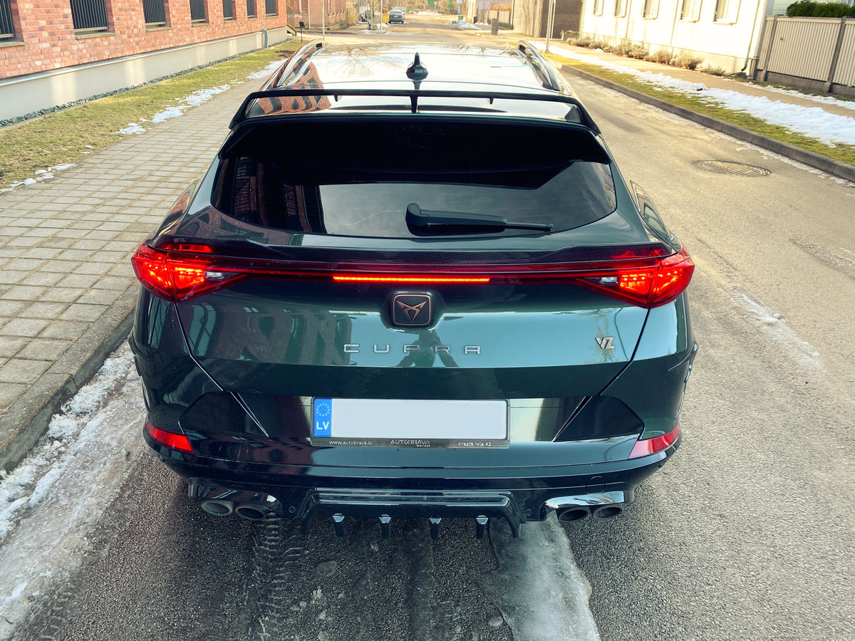 Rear bumper diffuser with ribs for Cupra Formentor - Image 3