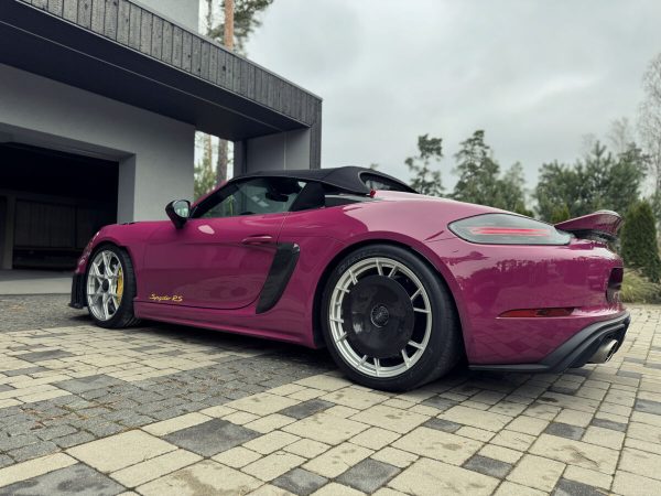 Aerodynamic aero disc set rear wheel discs covers for the Porsche Cayman GT4 RS 718 - Image 7
