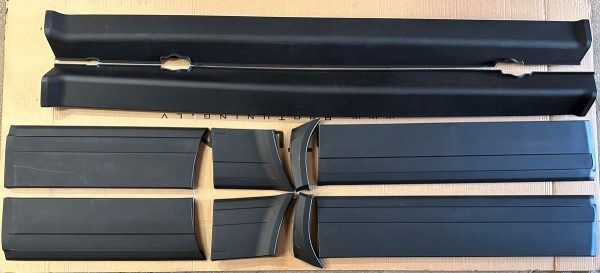 M-Technic II Side Door pods/ fender panels/ Sideskirts For E30 83-91 Saloon/ Touring MT2 - ABS - Image 3