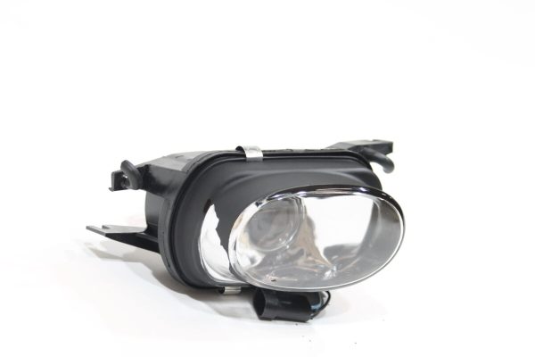 DEFECTED - RIGHT Fog light For Mercedes W211 02-06 E55 AMG