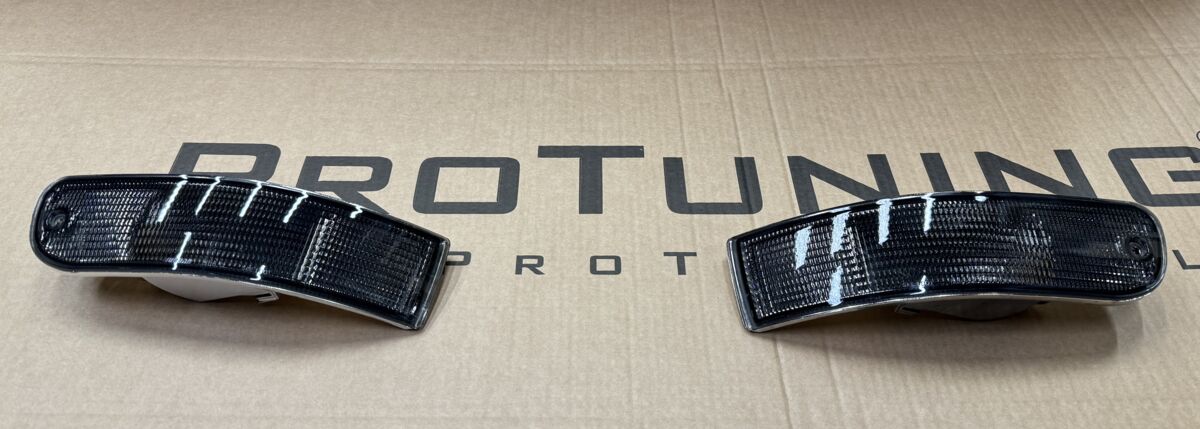 OE Look Smoked Front Turnsignal Lights/ Indicators For Porsche 911 (993) 1993-1998 - Image 3